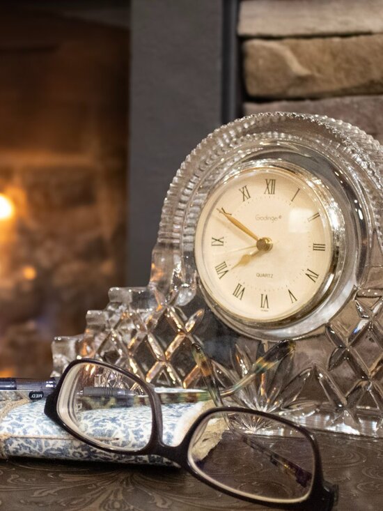 Godinger Other - Godinger Crystal Mantel Clock Quartz Desk Shelf Decor Vintage Style